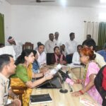 सरकारी भूमि पर कब्जे के मामले में डीएम ने लिया एक्शन,लेखपाल को किया सस्पेंड,